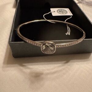 Nic & Syd Bangle Bracelet Made w/ Swarovski Crystals. Large Center Stone. NWTs!